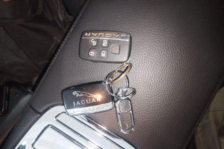 Used Jaguar XJ 2015 XJL 3.0 SC Elegant Business 80th Anniversary Limited Edition
