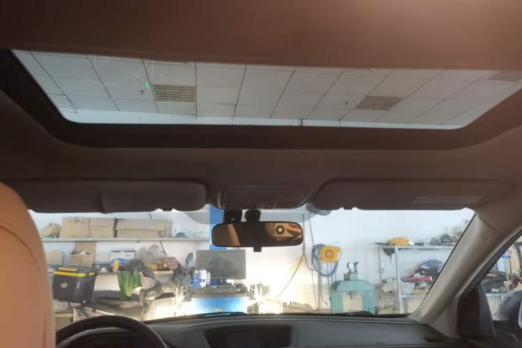 Used Honda CR-V 2015 2.0L two-wheel drive Fashion Edition
