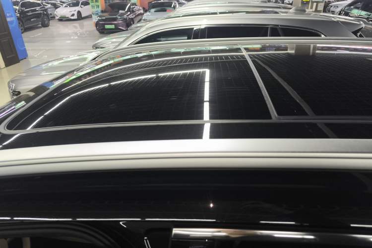 Used Geely Auto Monjaro L 2025 Dongfang Yao 2.0TD Automatic Jinzhao Edition
