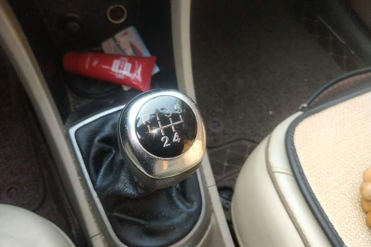 Used Hyundai Verna (older generation) 2014 1.4L Manual Smart GLS Trim