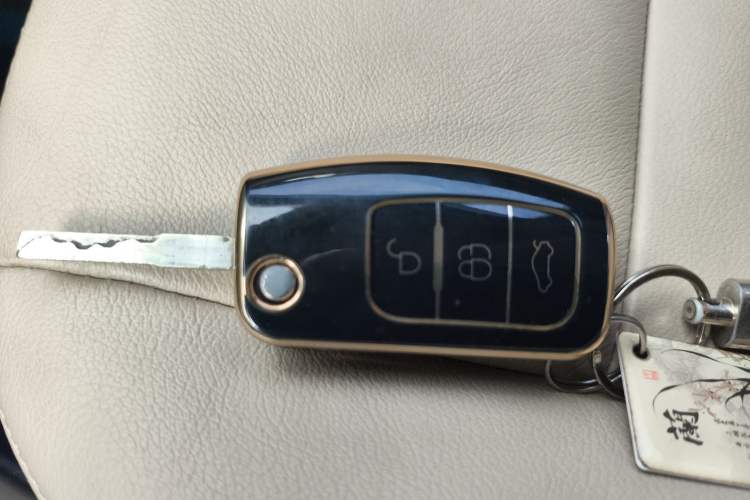 Used Ford Focus 2013 Sedan Classic 1.8L Automatic Fashion Edition
