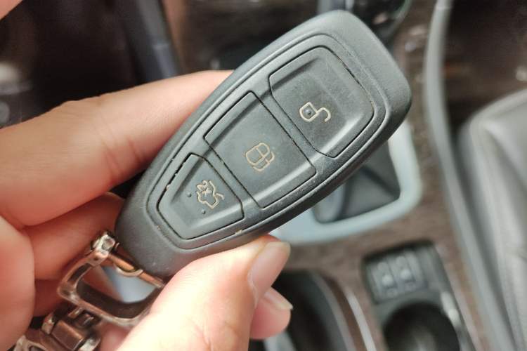 Used Ford Mondeo 2011 2.0L GTDi 200 Luxury Edition