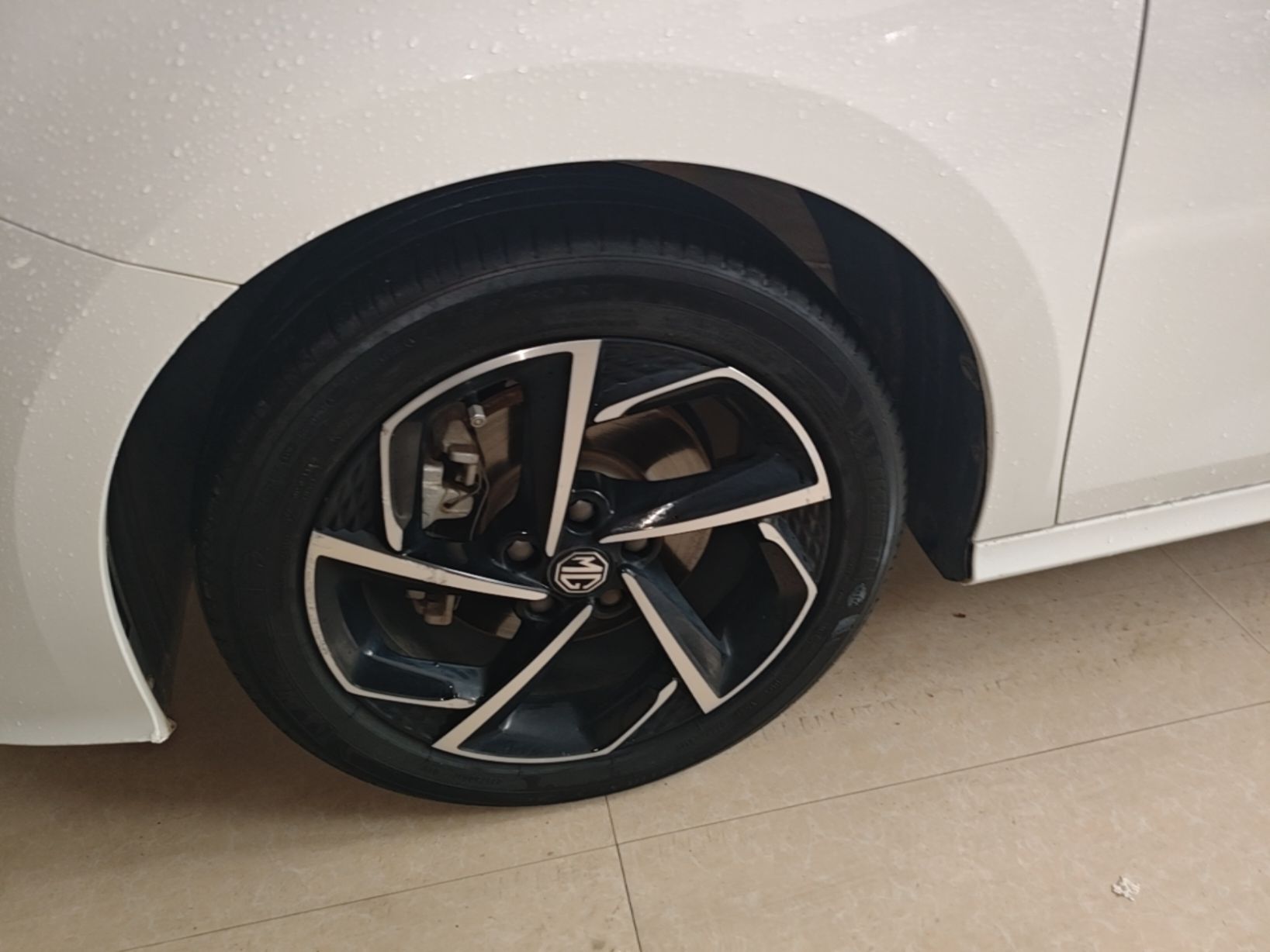 MG 5 2021 Revised 300TGI DCT Qingshè Luxurious Enjoyment Edition — снимка 10