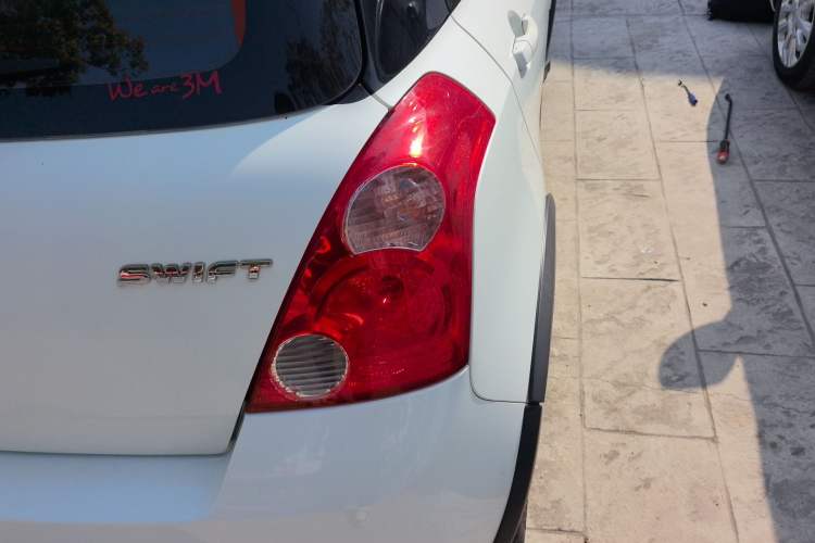 Used Suzuki Swift 2016 1.5L Automatic Fashionable Coolplay Edition
