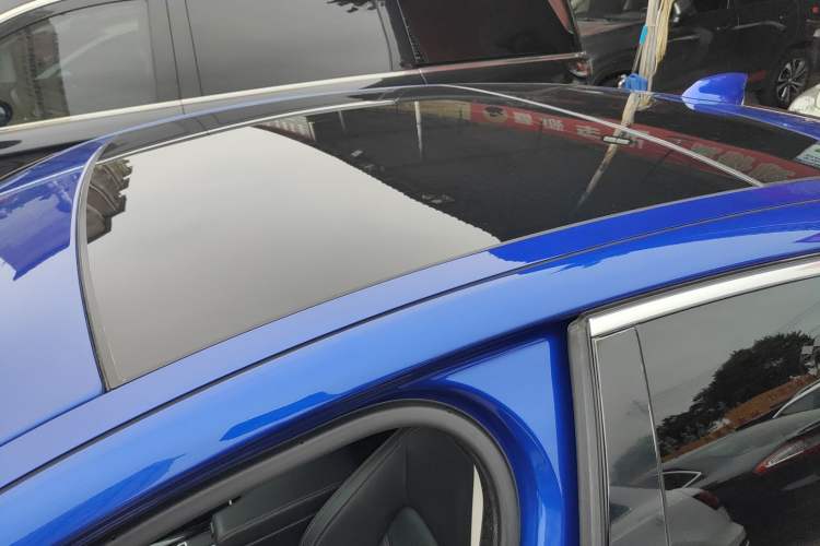 Used Jaguar XEL 2019 2.0T 200 PS Deluxe Edition Roof