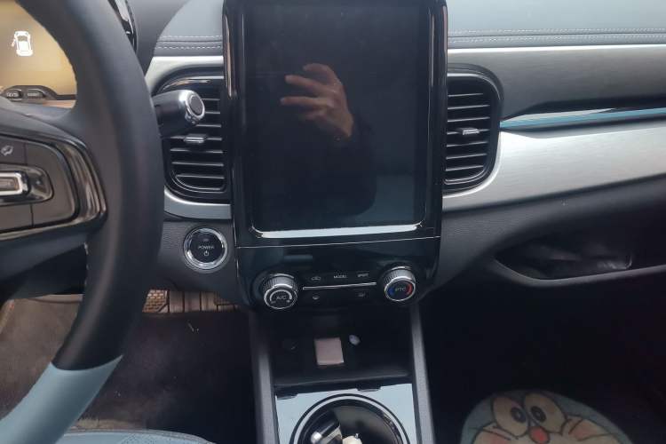 Used Chery Little Ant 2022 Sweet Pink Edition Half-Sugar Version 3-Cell Lithium 30kW 408km