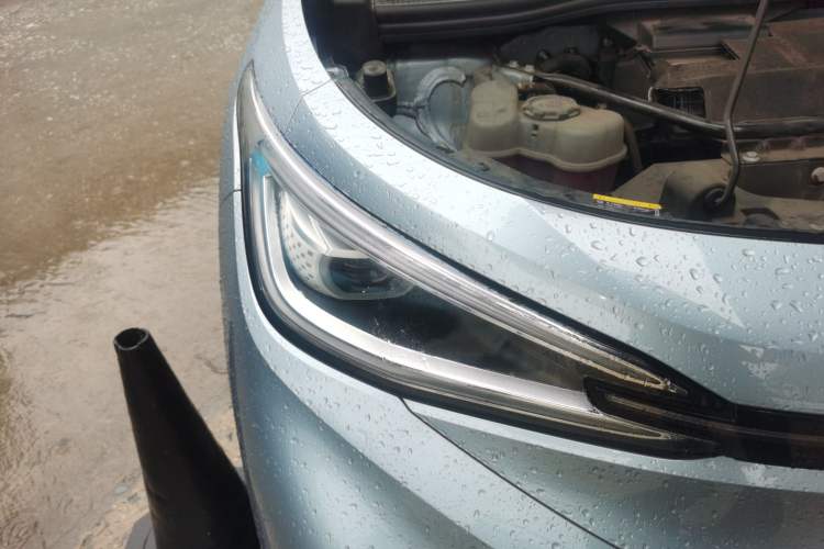 Used Volkswagen ID.4 X 2021 Pro Smart Long-Range Edition Right Front Headlight