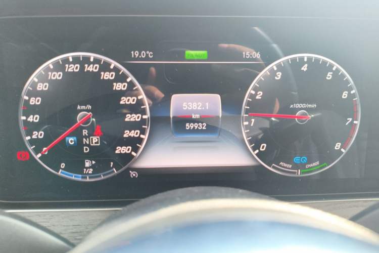 Used Mercedes-Benz E-Class 2020 Facelift E 260 L Sport Edition