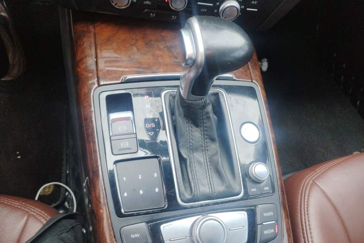 Used Audi A6L 2015 TFSI Millionth Anniversary Intelligent Model
