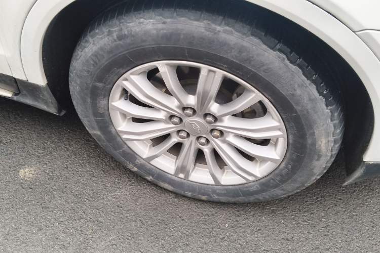 Used Cadillac XT5 2018 28E Four-Wheel Drive Tech Version