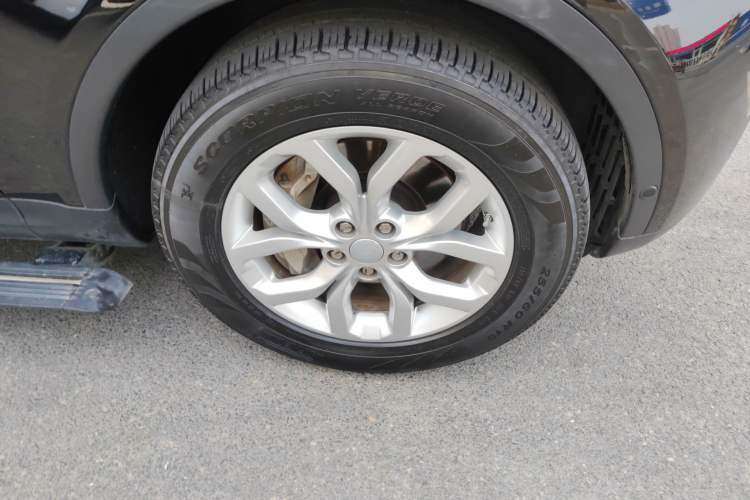 Used Land Rover Discovery 2020 3.0 SC V6 SE
