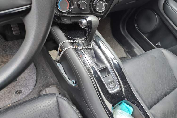 Used Honda Vezel 2017 1.5L CVT 2WD Comfort Model