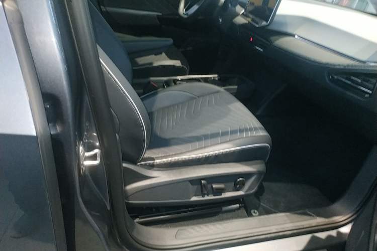 Used Volkswagen ID.3 2025 Smart Edition Outstanding Model