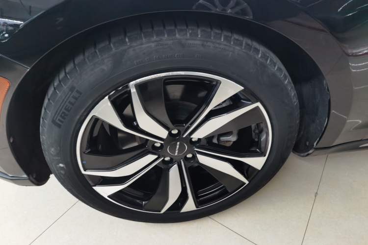 Used SERES SF5 2020 Two-Wheel Drive High-Performance Sports Edition