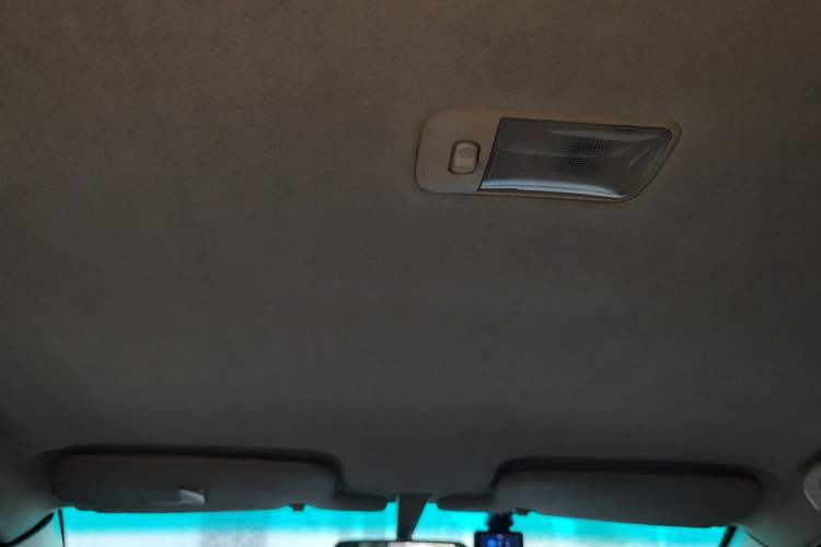 Used BYD L3 2013 1.5L Automatic Comfort Edition Headliner