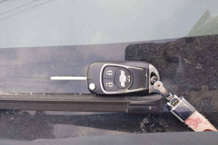 Used Chevrolet Cruze 2011 1.6L SE MT Transformers Edition