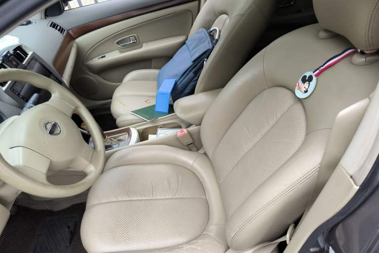 Used Nissan Sylphy 2009 1.6XL Automatic Luxury Sunroof Edition