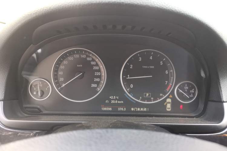 Used BMW 5 Series 2014 520Li Elegant Model