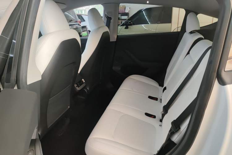 Used Tesla Model Y 2022 Rear-Wheel-Drive Version