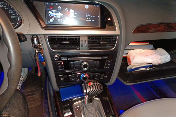 Used Audi A4L 2013 35 TFSI Automatic Comfort Model
