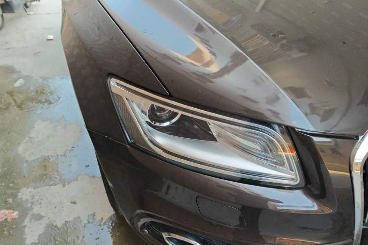 Used Audi Q5 2018 Collector's Edition 40 TFSI Technology Model
