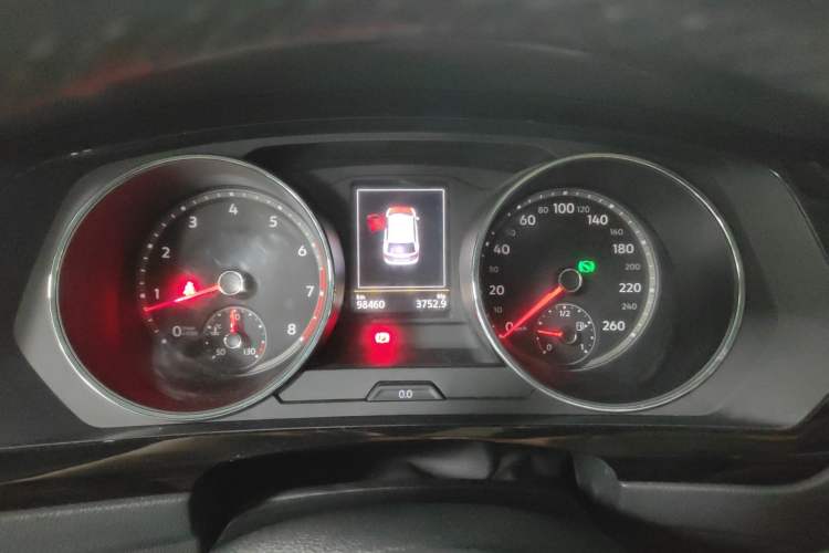 Used Volkswagen Tiguan L 2018 330TSI Automatic Two-Wheel Drive Luxury Edition Instrument Cluster