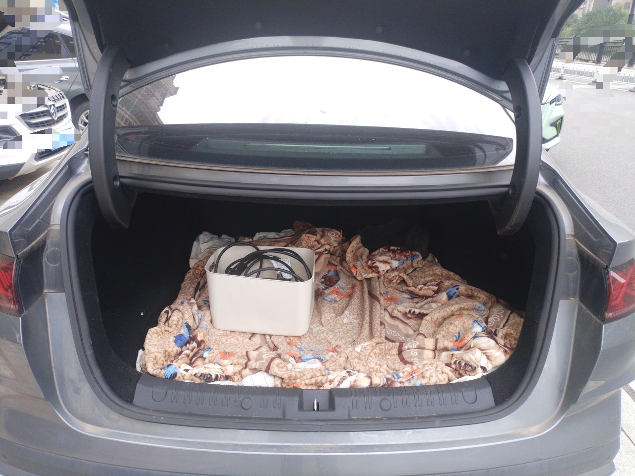 BYD Qin L 2024 DM-i 80KM Leading Model — снимка 19