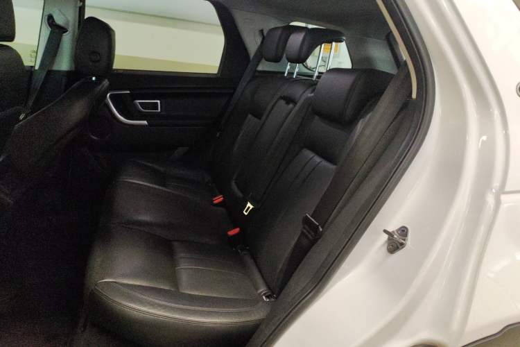 Used Land Rover Discovery Sport 2018 240 PS SE Version Left Rear Seat