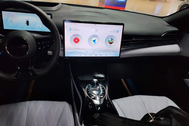 Used BYD Seal 2022 700 km Long-Range Rear-Wheel-Drive Version
