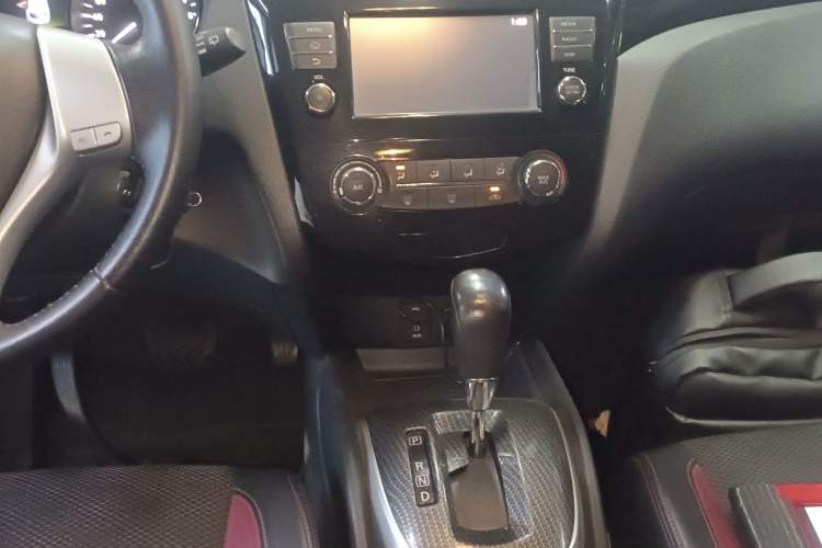 Used Nissan Qashqai 2017 2.0L CVT Smart Enjoyment Version China V Standard
