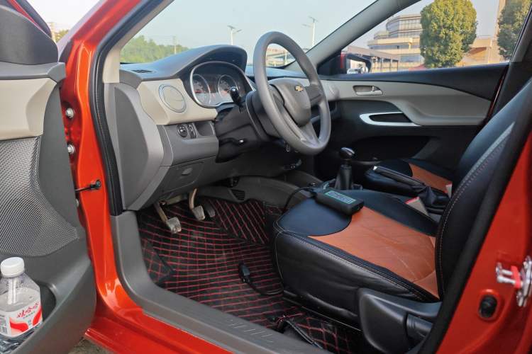 Used Chevrolet Sail 2015 Sail 3 1.5L Manual with Ideal Sunroof Edition