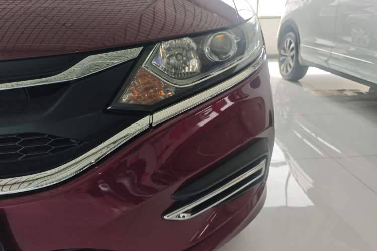 Used Honda Jade 2017 1.8L automatic Comfort version 5 seats