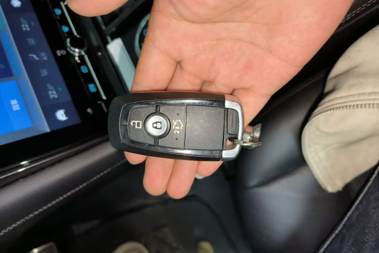 Used Ford Taurus 2019 EcoBoost 245 Premium Edition
