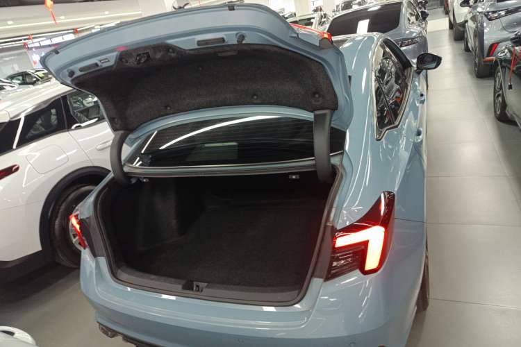 Used Honda Integra 2023 2.0L eHEV Sharp – Premium Edition
