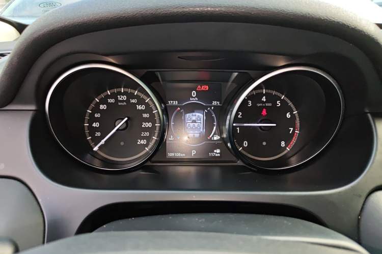 Used Land Rover Discovery Sport 2017 2.0T SE