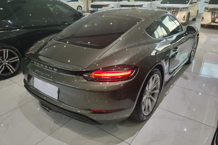 Used Porsche 718 2020 Cayman 2.0T
