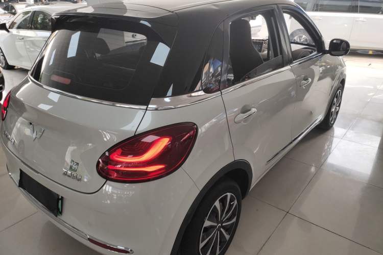 Used Wuling Bingo 2023 410 km Lingxi Deluxe Edition
