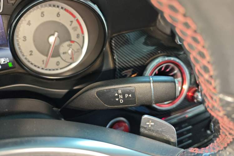 Used Mercedes-Benz CLA 2015 CLA 220 4MATIC
