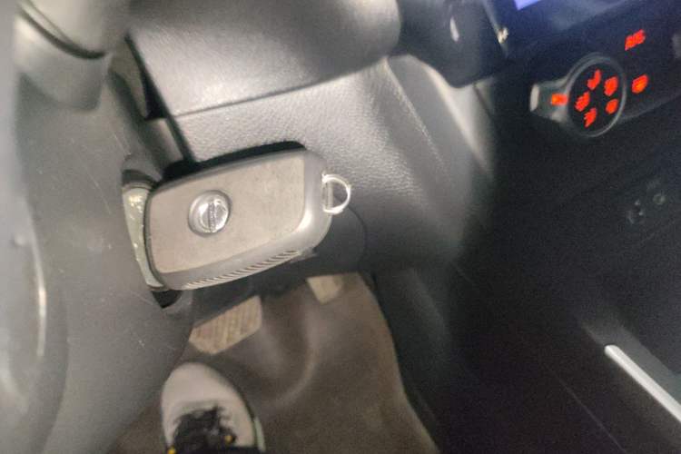 Used Nissan Sylphy 2024 Classic 1.6XE CVT Comfort Edition Vehicle Key