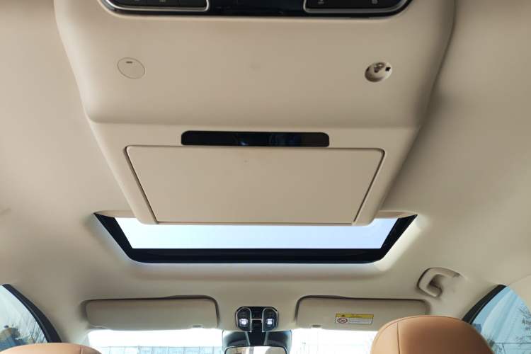 Used GAC Trumpchi Trumpchi E8 2024 Honor Series 2.0L Honor Edition
