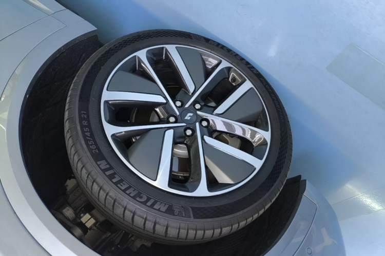 Used Li Auto L9 2024 Ultra Model
