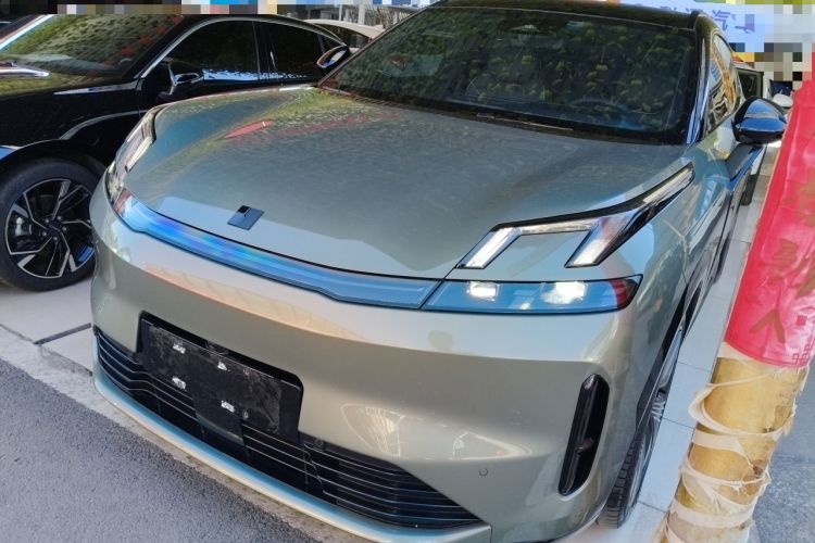 Used Lynk & Co 08 EM-P 2023 220km All-Wheel-Drive Performance Halo