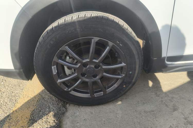 Used Livan X3 PRO 2022 1.5L Manual Little Cutie
