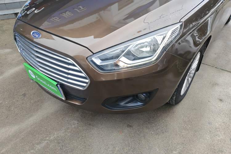Used Ford Escort 2015 1.5L Automatic Comfort Edition