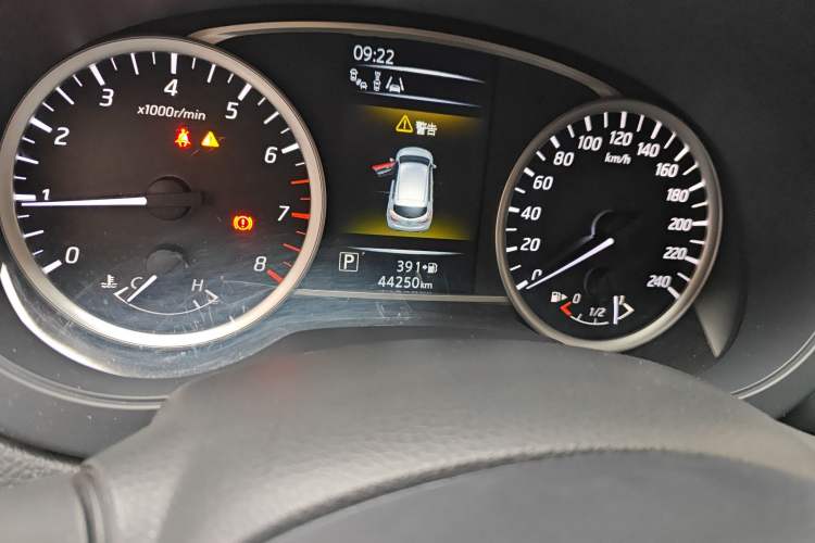 Used Nissan Tiida 2021 1.6L CVT Smart Drive Edition
