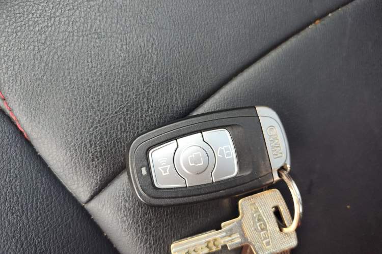 Used Haval H6 2017 Red-Label Sport Edition 1.5T Automatic Two-Wheel Drive Luxury Model