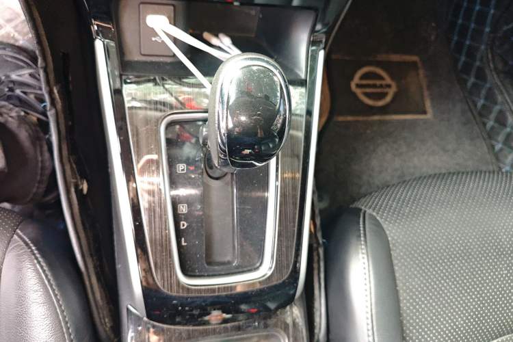 Used Nissan Sylphy 2019 1.6XV CVT Smart Connect Luxury Edition China VI Standard