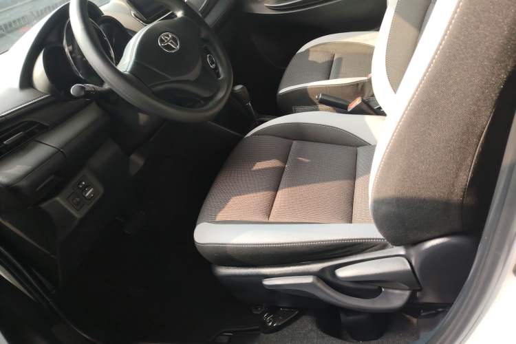 Used Toyota YARiS L Zhi Xuan 2020 X-Trail X 1.5L CVT Leading Edition
