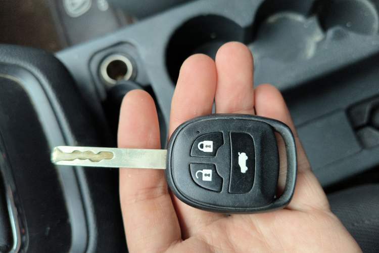 Used CHANGAN KAICHENG Ruixing S50 2018 S50V 1.5L Logistics Version 7 Seats China V Standard Vehicle Key