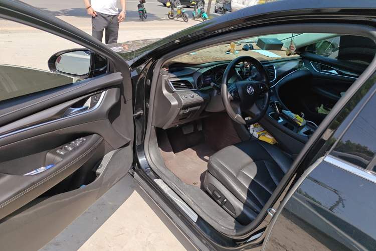 Used Buick LaCrosse 2019 28T Luxury Version